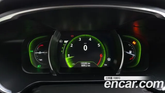 Renault-KoreaSamsung Megane 2016 thumb 8
