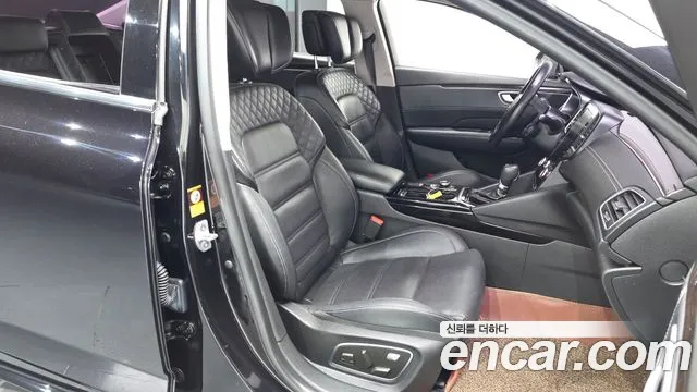 Renault-KoreaSamsung Megane 2016 thumb 11