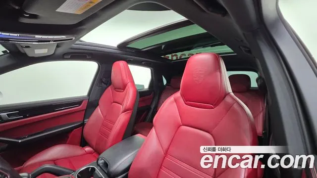 Porsche Cayenne 2019 thumb 12