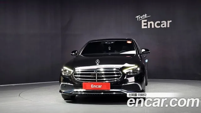 Mercedes-Benz E-Класс 2022 thumb 3