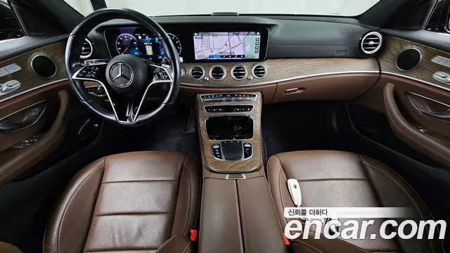 Mercedes-Benz E-Класс 2022 thumb 7