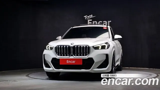 BMW X1 2024 thumb 3