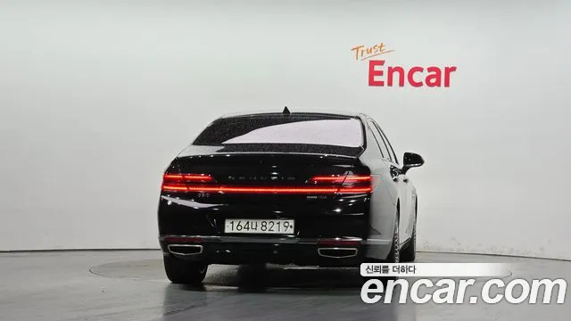 Genesis G90 2019 thumb 3
