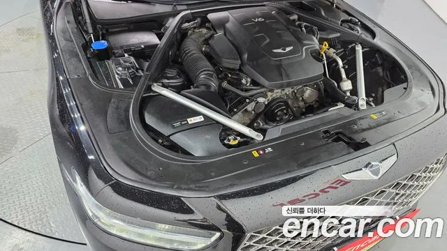 Genesis G90 2019 thumb 5