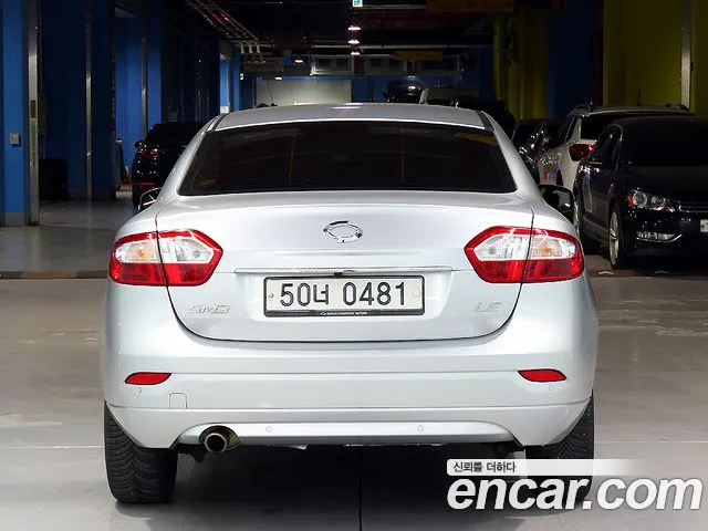 Renault-KoreaSamsung Fluence 2015 thumb 4
