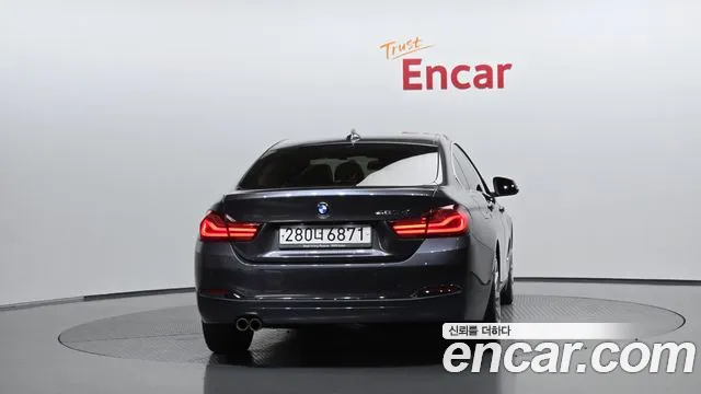 BMW 4-Series 2020 thumb 4