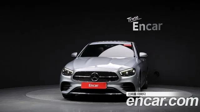 Mercedes-Benz E-Класс 2023 thumb 2