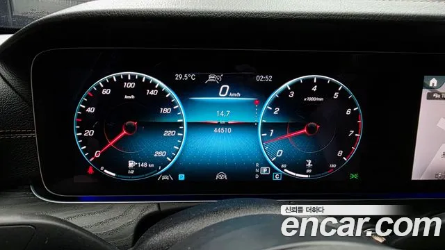 Mercedes-Benz E-Класс 2023 thumb 7