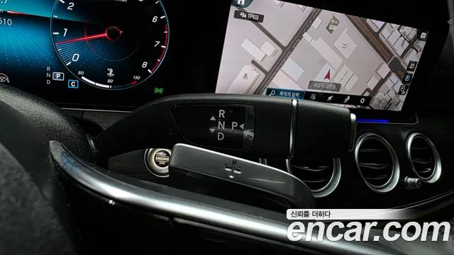Mercedes-Benz E-Класс 2023 thumb 8