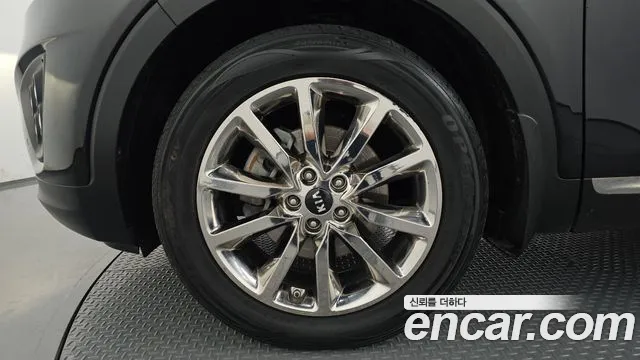 Kia Sorento 2014 thumb 5
