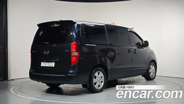 Hyundai Starex 2019 thumb 2