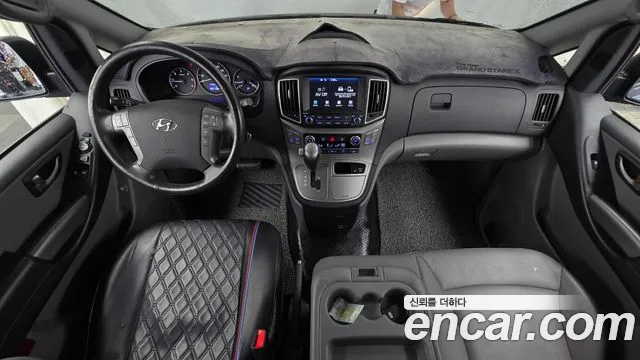 Hyundai Starex 2019 thumb 7