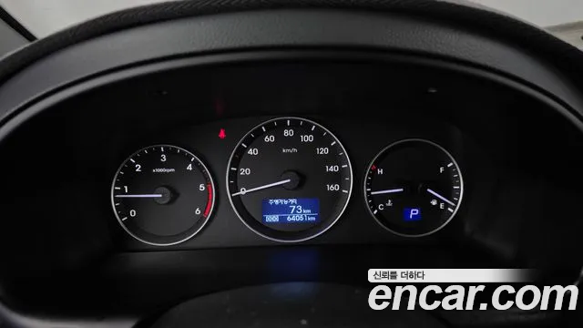 Hyundai Starex 2019 thumb 8