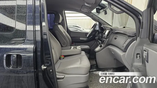 Hyundai Starex 2019 thumb 11