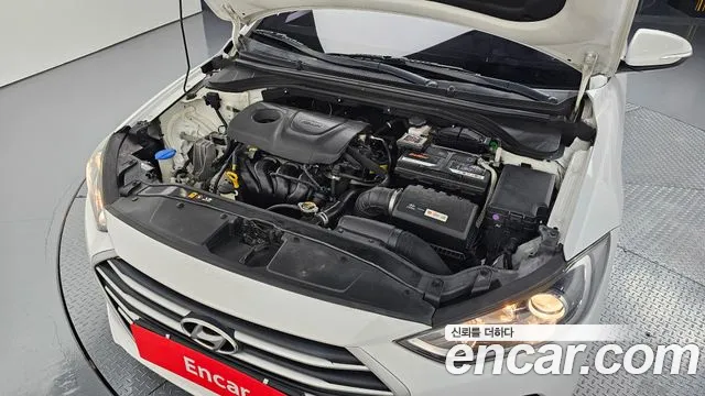 Hyundai Avante 2018 thumb 6