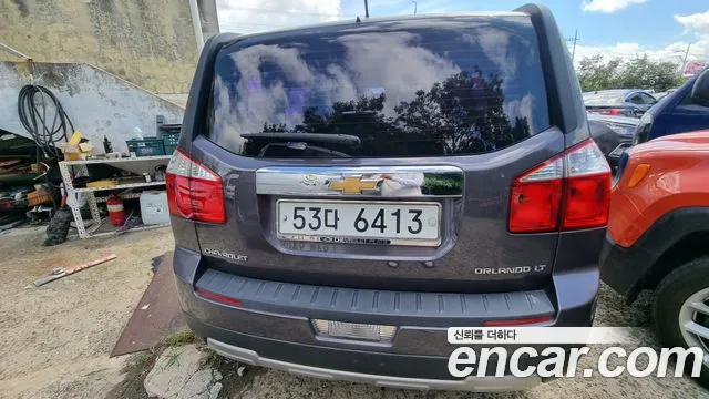ChevroletGMDaewoo Orlando 2011 thumb 3