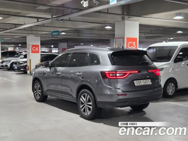 Renault-KoreaSamsung Koleos 2016 thumb 3