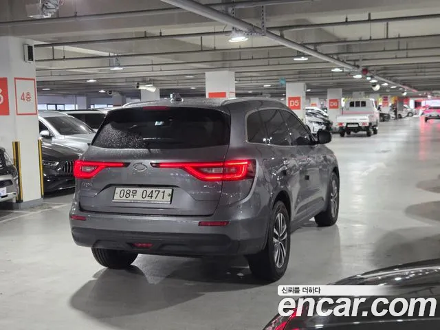 Renault-KoreaSamsung Koleos 2016 thumb 5