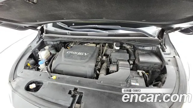 Kia Carnival 2015 thumb 6