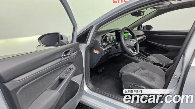 Volkswagen Golf Sportsvan 2022 thumb 10