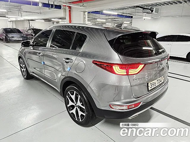 Kia Sportage 2018 thumb 5