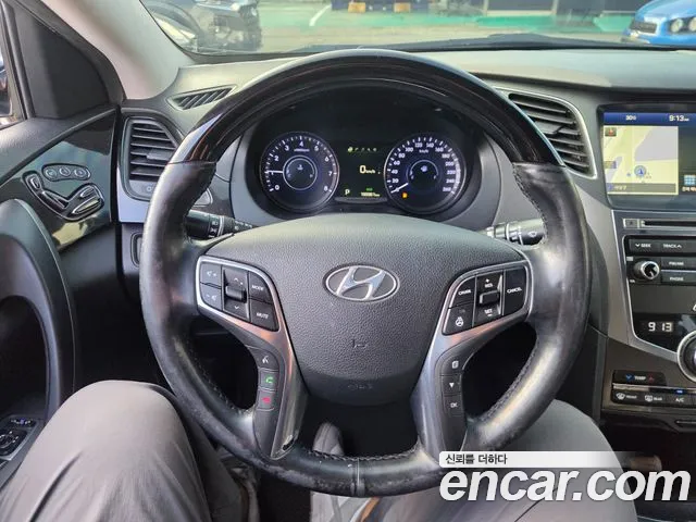 Hyundai Grandeur 2015 thumb 8