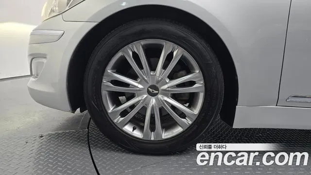 Hyundai Genesis 2012 thumb 5
