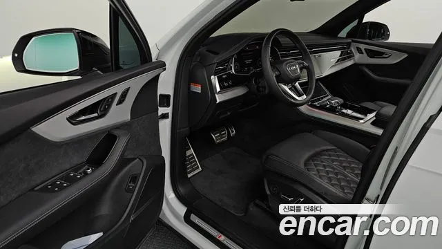 Audi Q7 2025 thumb 10