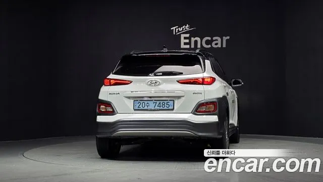 Hyundai Kona 2018 thumb 4