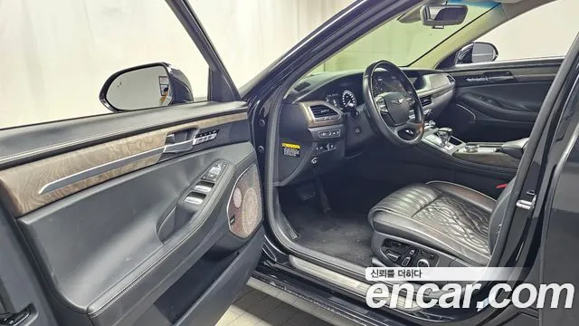 Genesis G90 2020 thumb 10