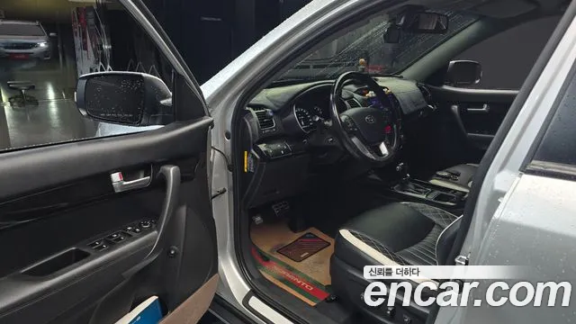 Kia Sorento 2012 thumb 10