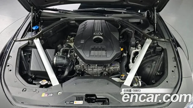 Genesis G70 2020 thumb 6