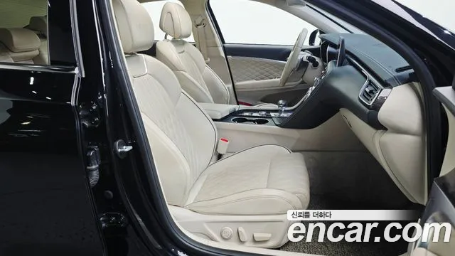 Genesis G70 2020 thumb 12