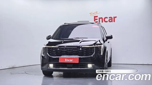 Kia Carnival 2024 thumb 2