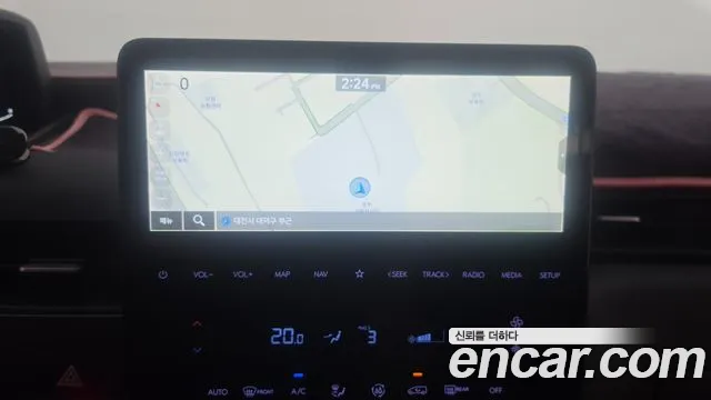 Hyundai Staria 2023 thumb 8