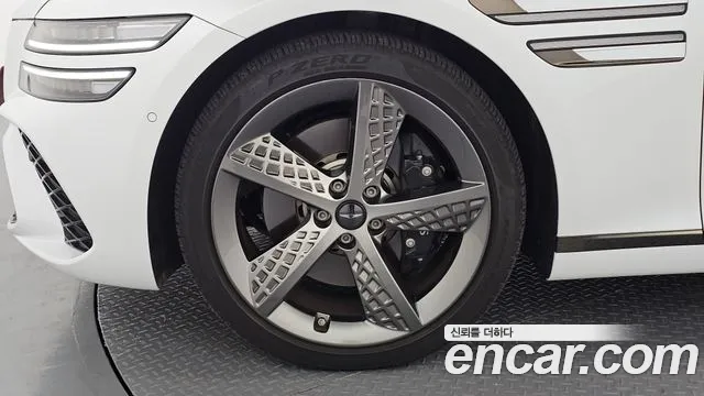 Genesis G80 2024 thumb 5
