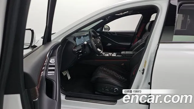 Genesis G80 2024 thumb 10