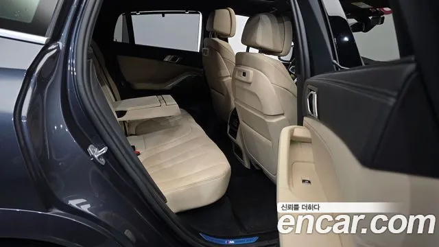 BMW X6 2021 thumb 12