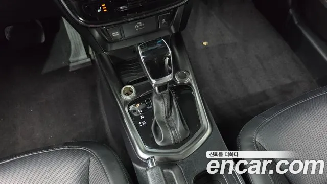 KG_Mobility_Ssangyong TIBOLI 2022 thumb 9