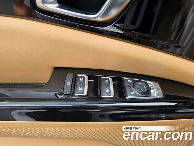 Kia Carnival 2021 thumb 7
