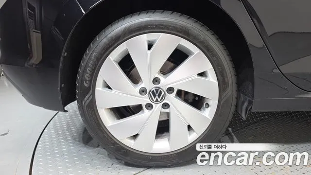 Volkswagen Golf Sportsvan 2022 thumb 5