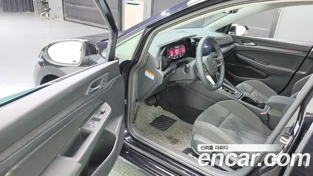 Volkswagen Golf Sportsvan 2022 thumb 10
