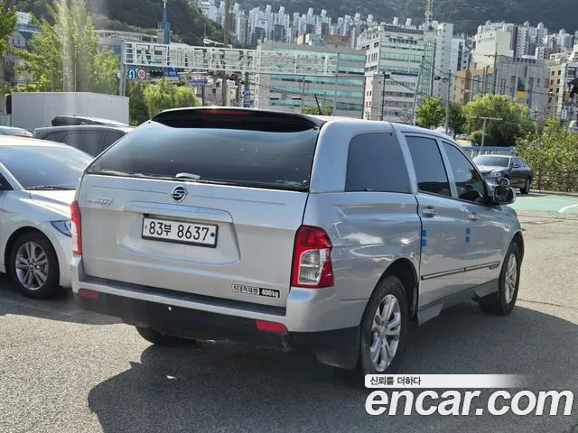 KG_Mobility_Ssangyong KORANDO 2014 thumb 4