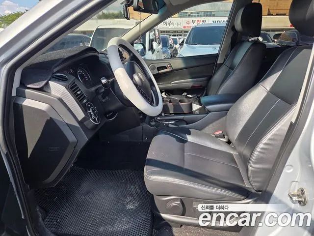 KG_Mobility_Ssangyong KORANDO 2014 thumb 5
