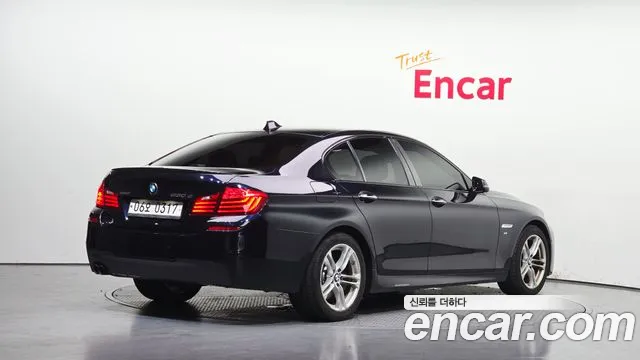 BMW 5-Series 2016 thumb 2
