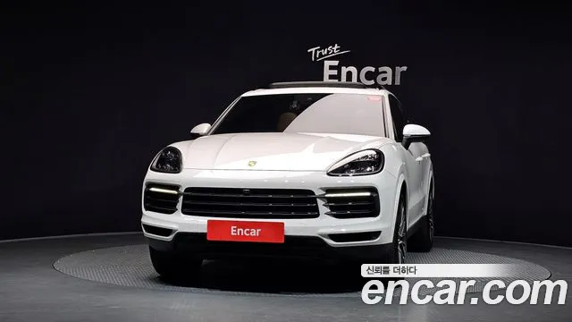 Porsche Cayenne 2020 thumb 3