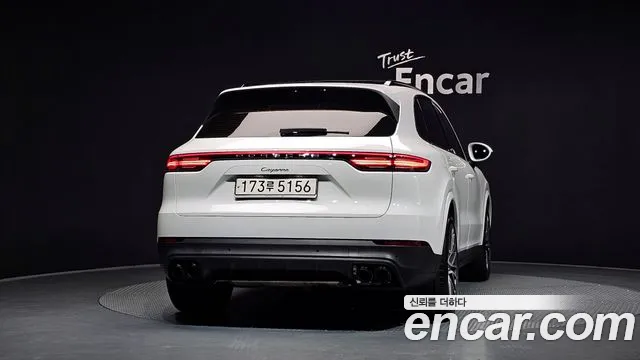 Porsche Cayenne 2020 thumb 4