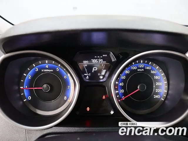 Hyundai Avante 2012 thumb 6