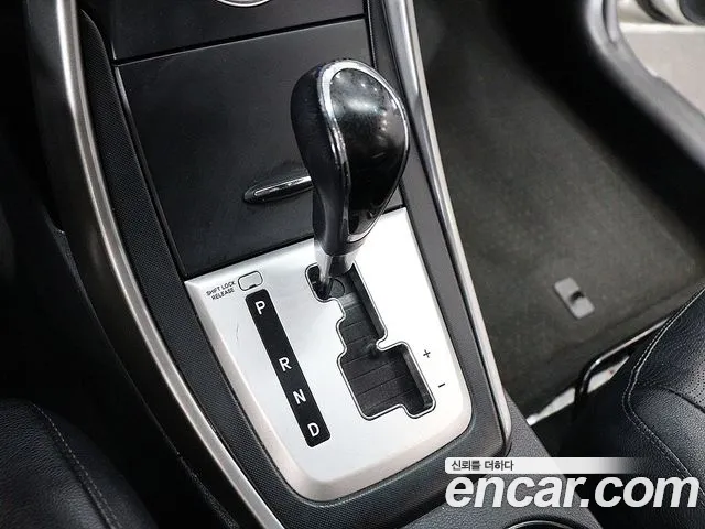 Hyundai Avante 2012 thumb 10