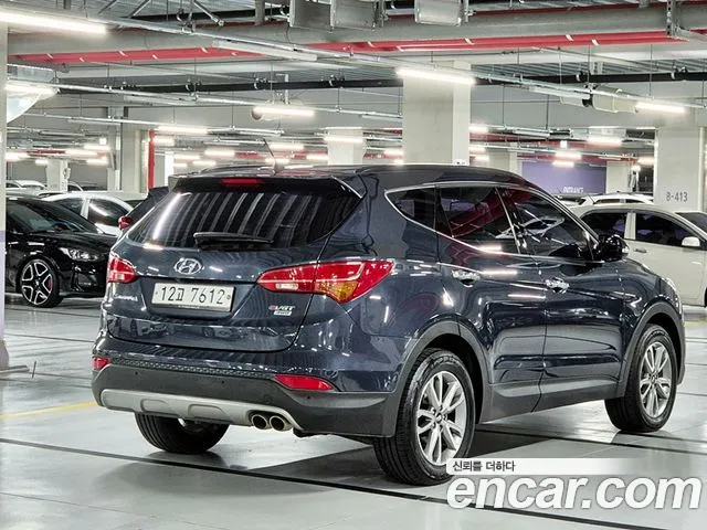 Hyundai Santa Fe 2014 thumb 3